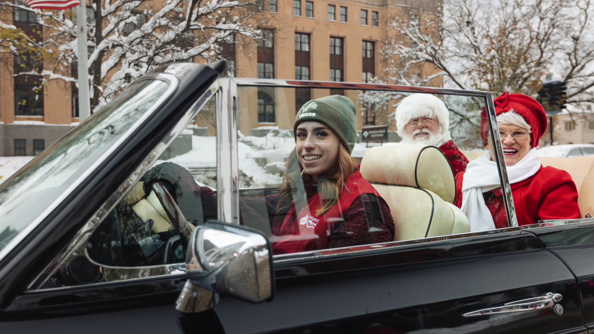 Maple Hill Holiday Parade