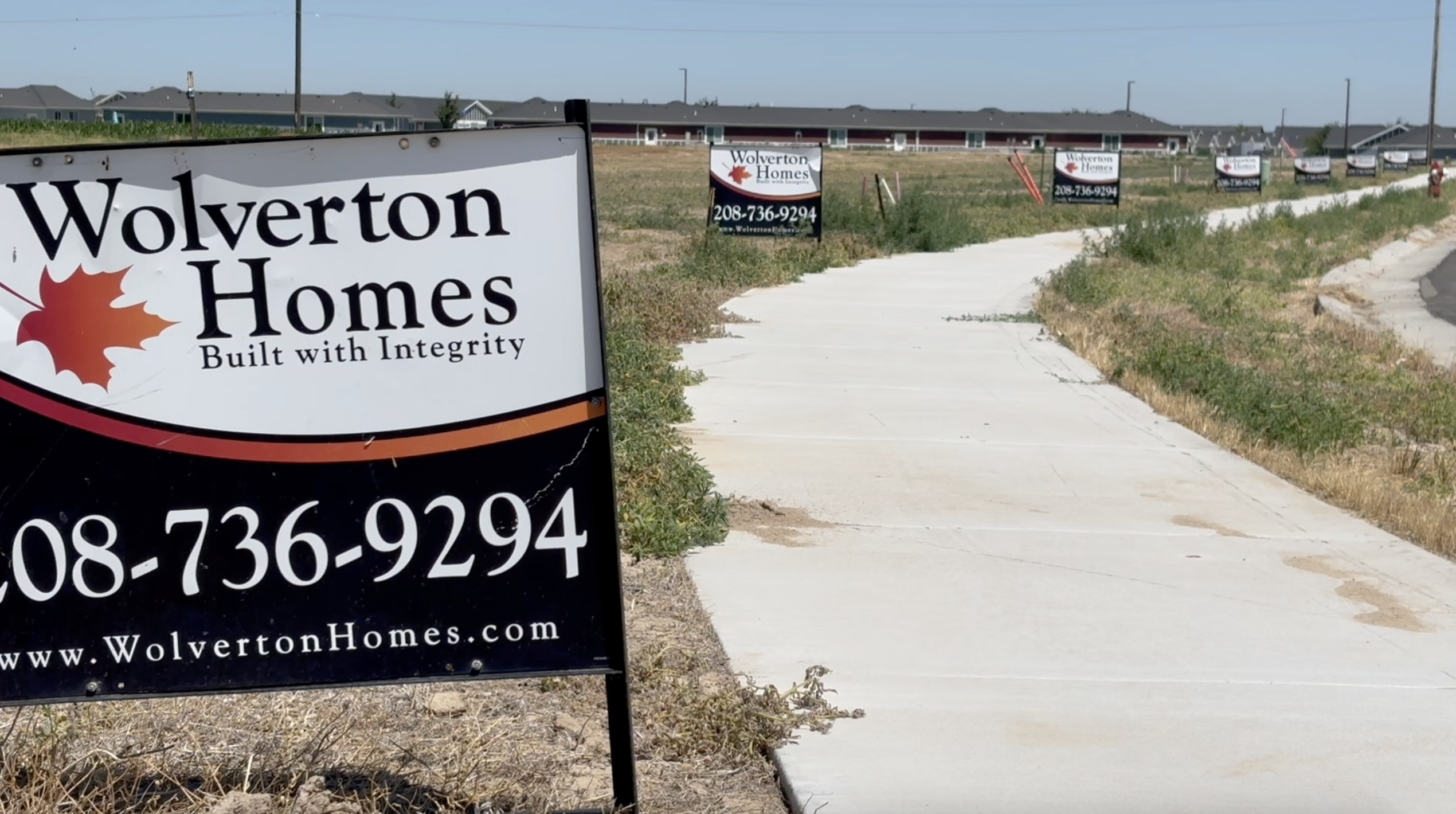 Code update would relax sign rules in residential neighborhoods