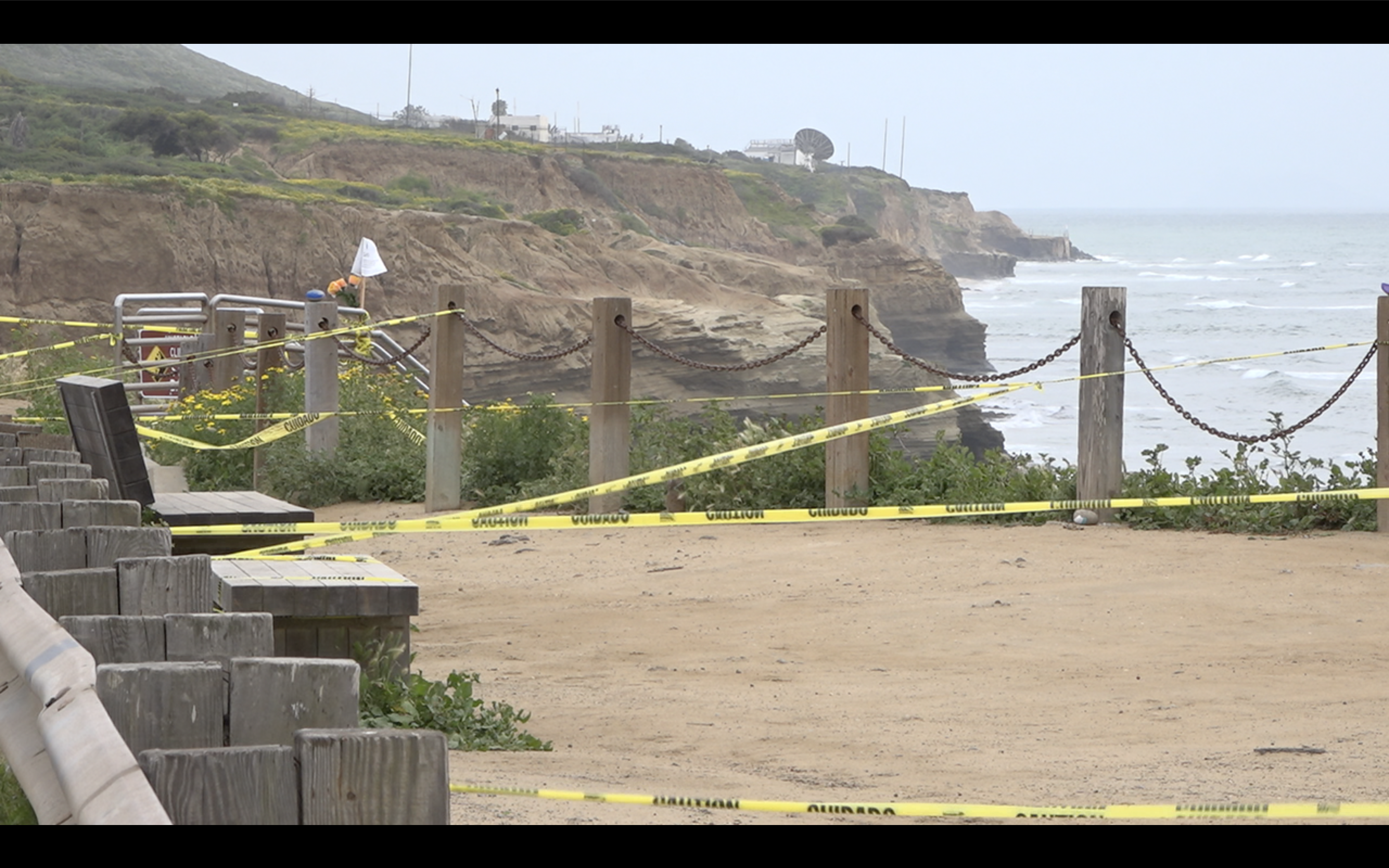 Sunset Cliffs shut down 040420