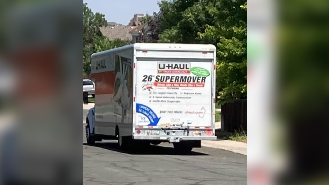 moving truck.png