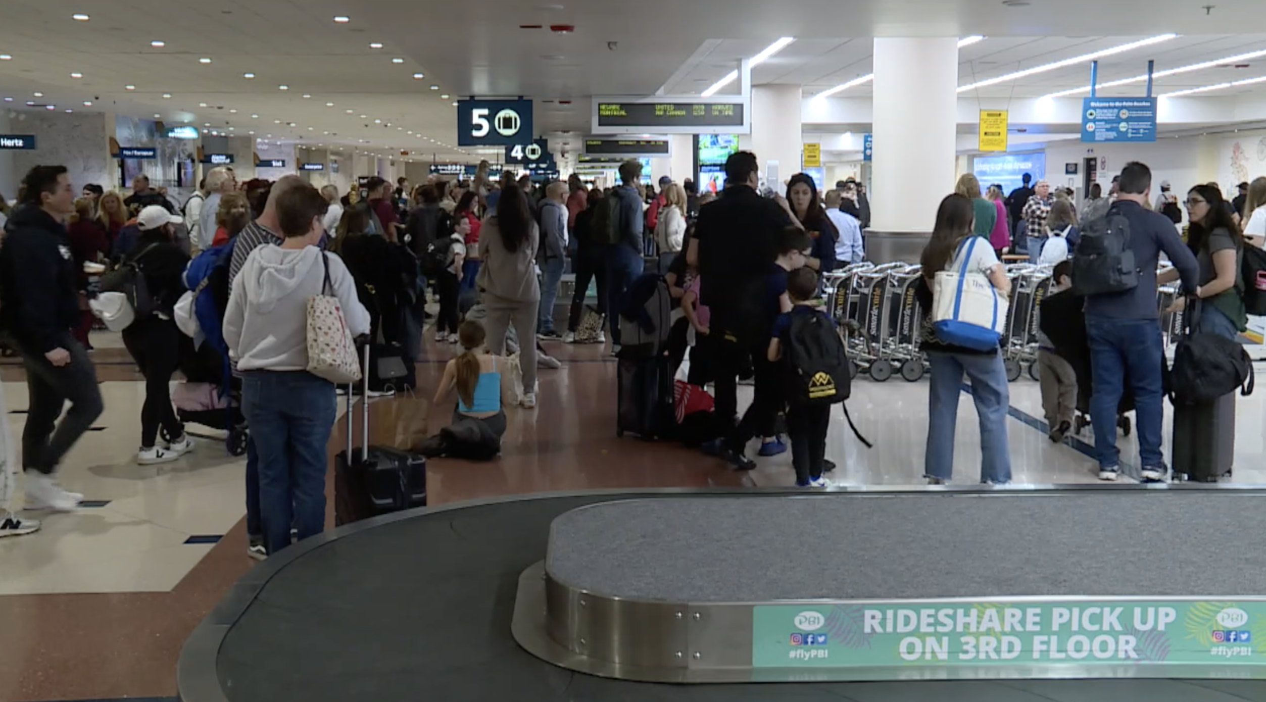 holiday travel PBIA 12222023