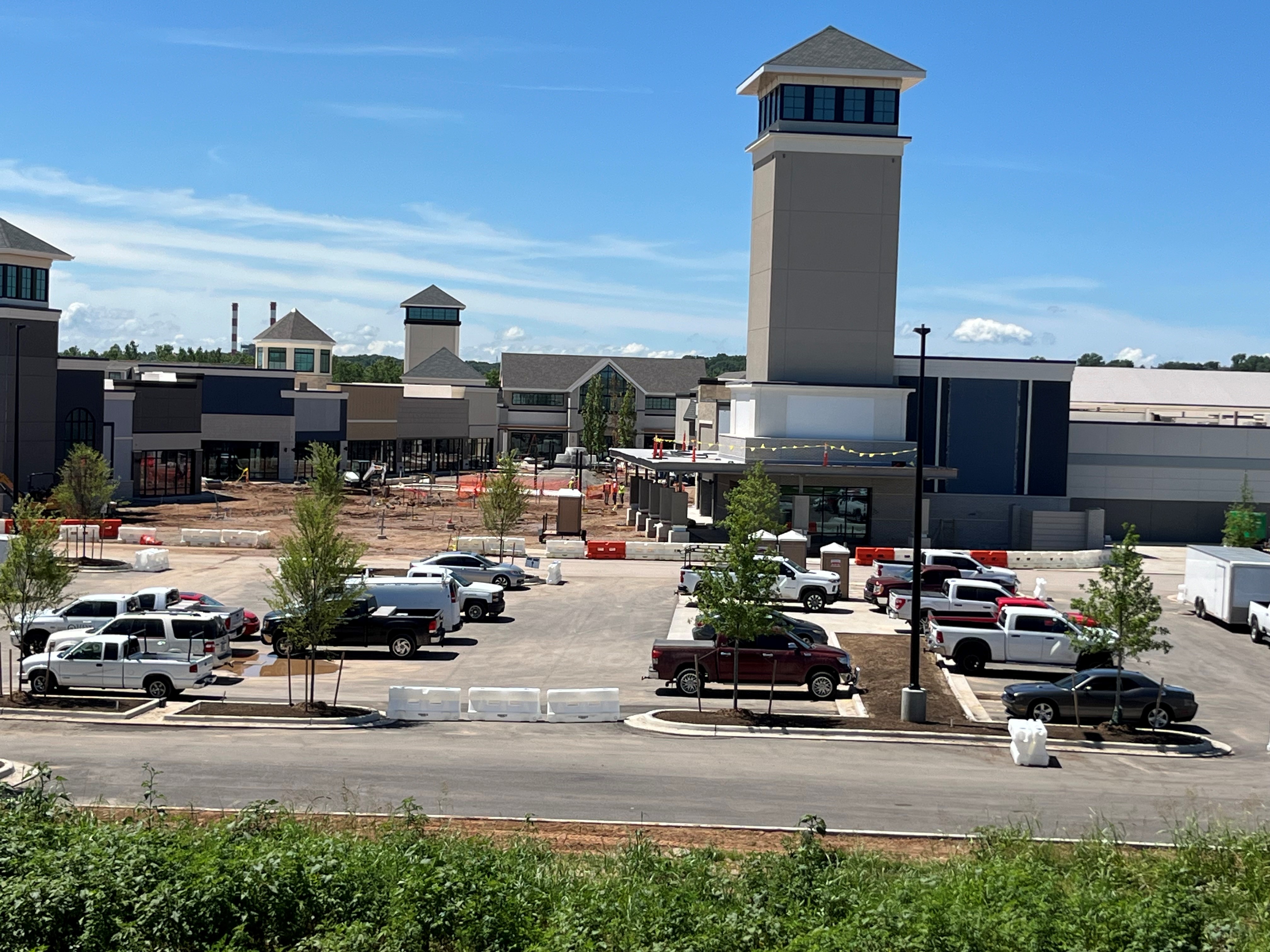 Tulsa Premium Outlets 