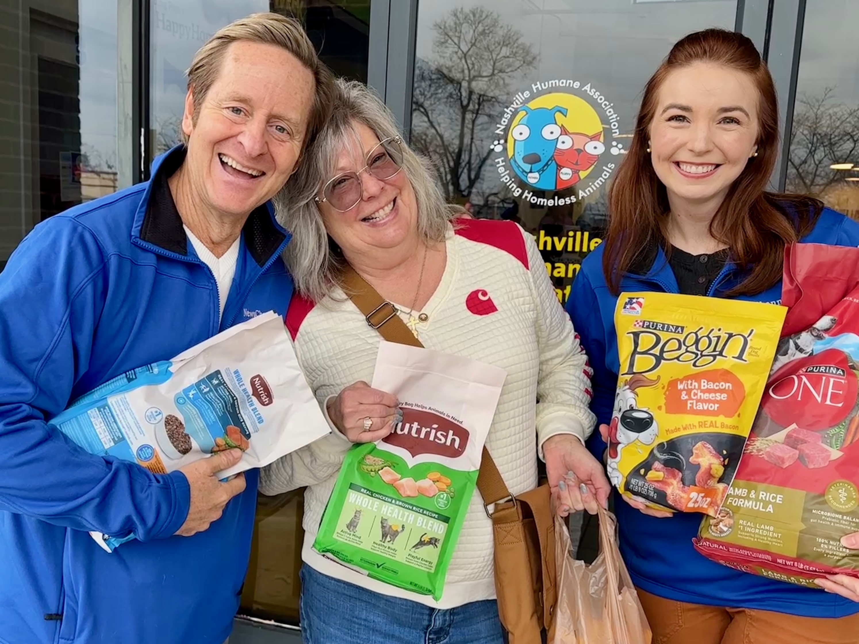 pet-pantry-pet-food-drive