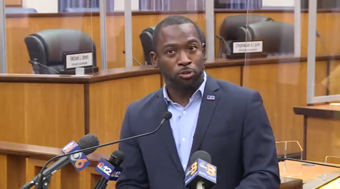 Levar Stoney.png