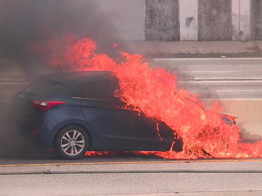sr94_car_fire_051523.jpg