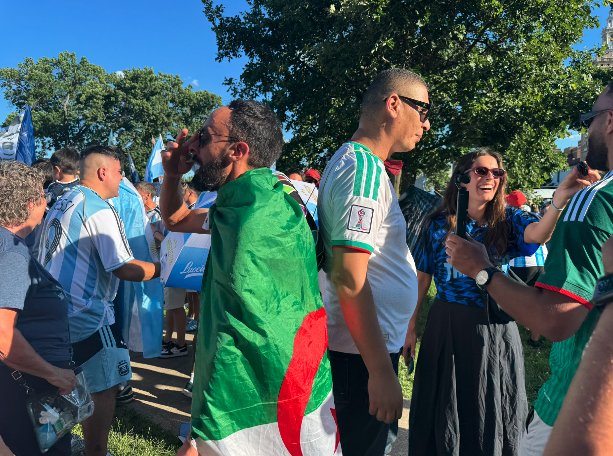 Algeria Fans and Argentina.png