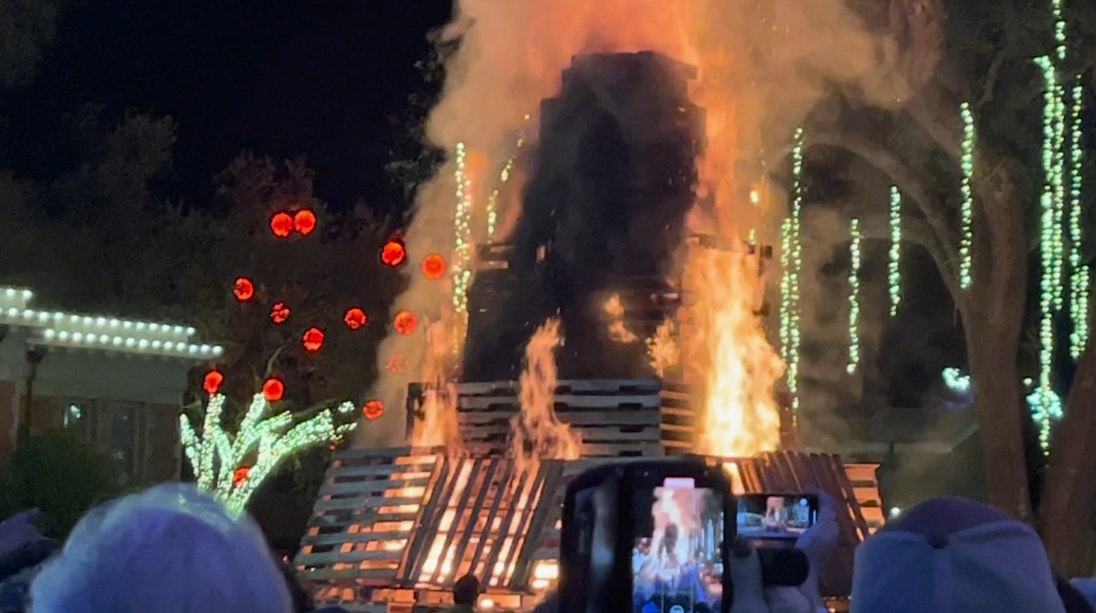 paso robles new years eve bonfire.jpg