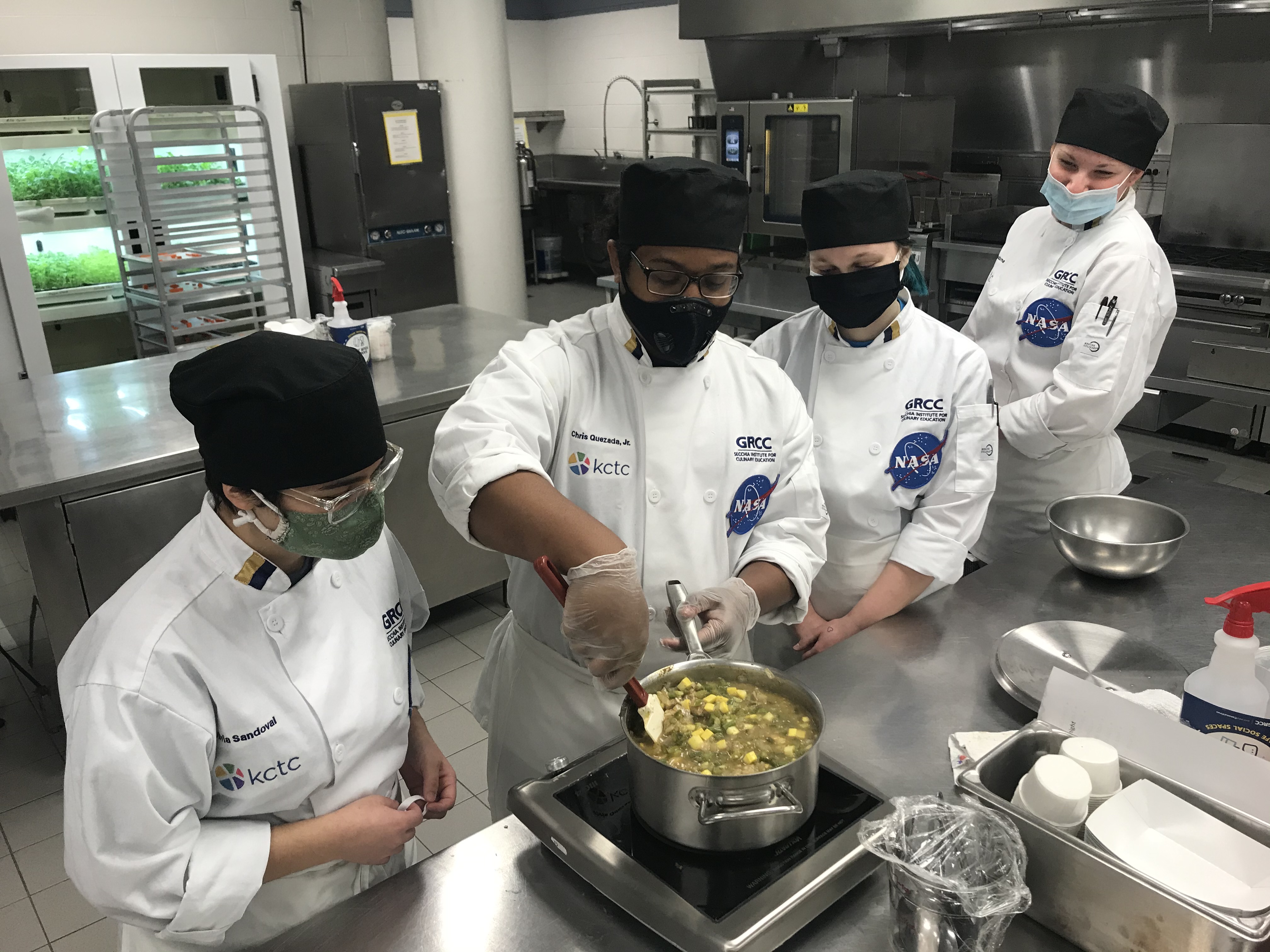 KCTC GRCC NASA HUNCH team.jpg