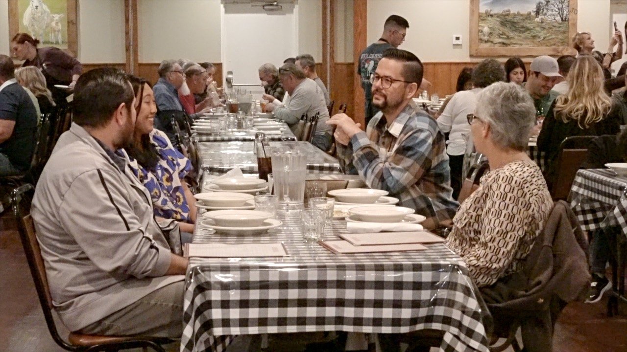 Basque Crawl celebrates decades of Thanksgiving Eve tradition