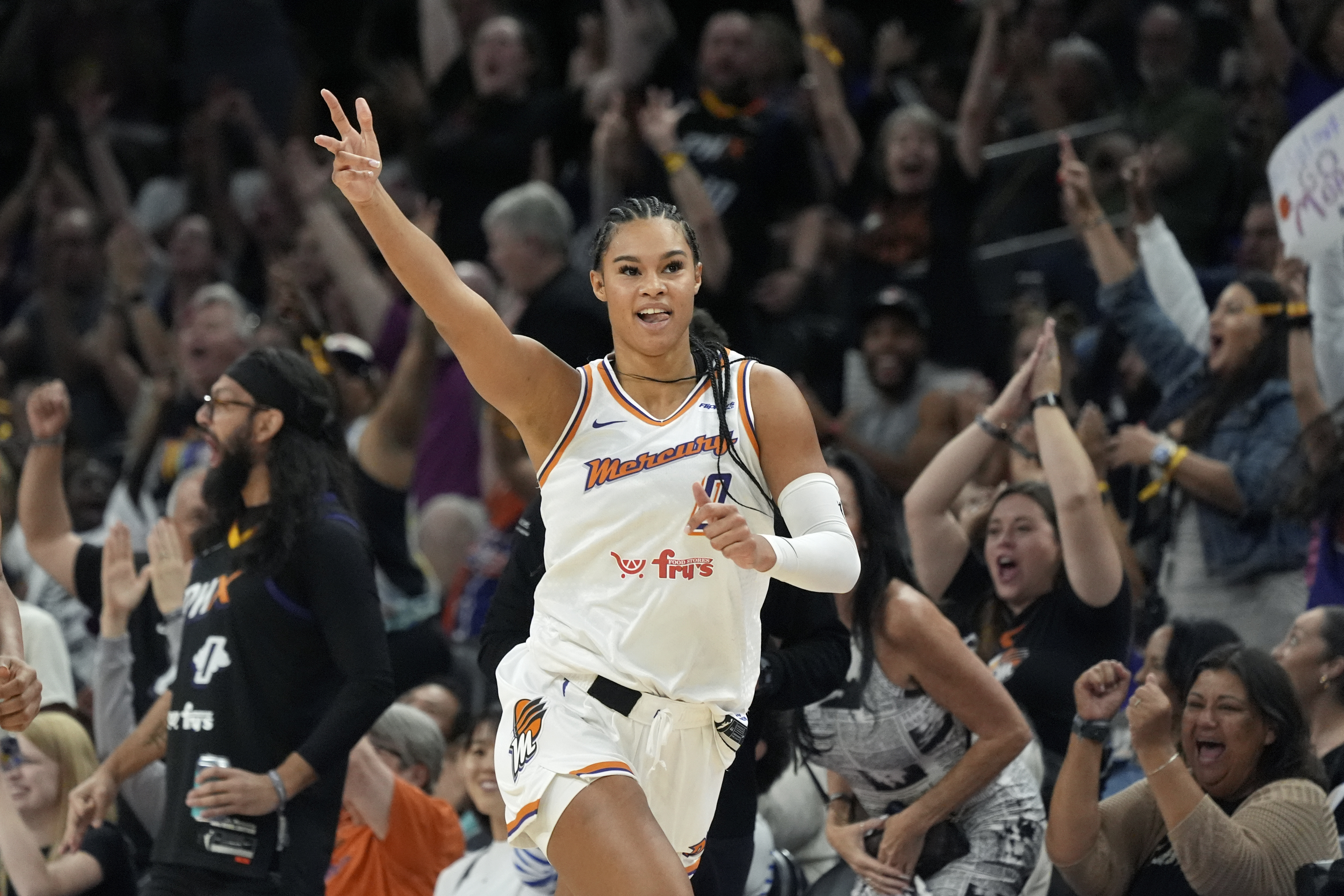 Satou Sabally Phoenix Mercury