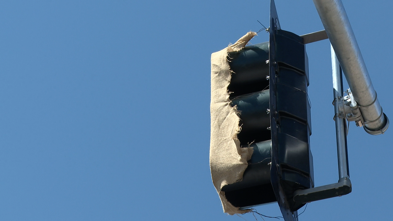 Surprise stoplight