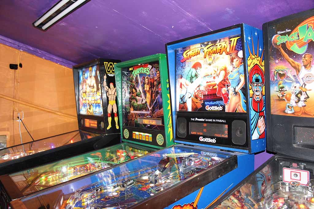Pinballs machines.jpg