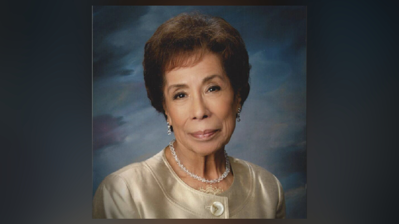 dolores robledo robertos taco shop founder.jpg