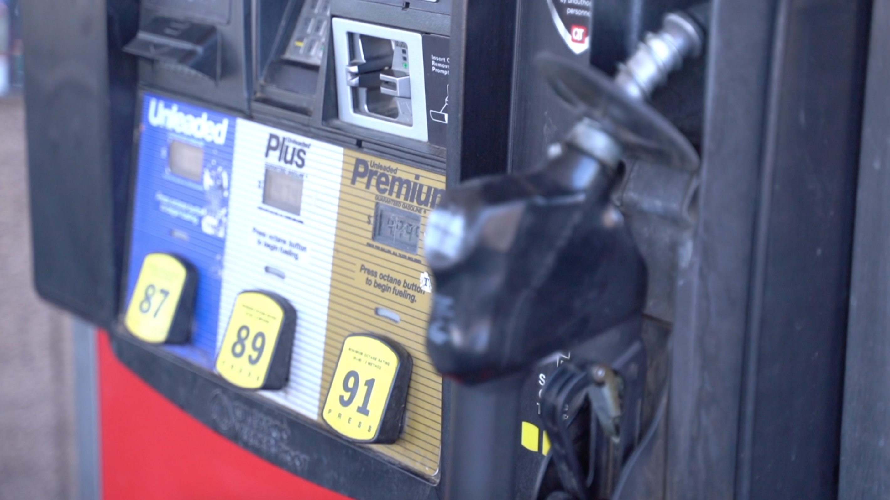 Gas pump