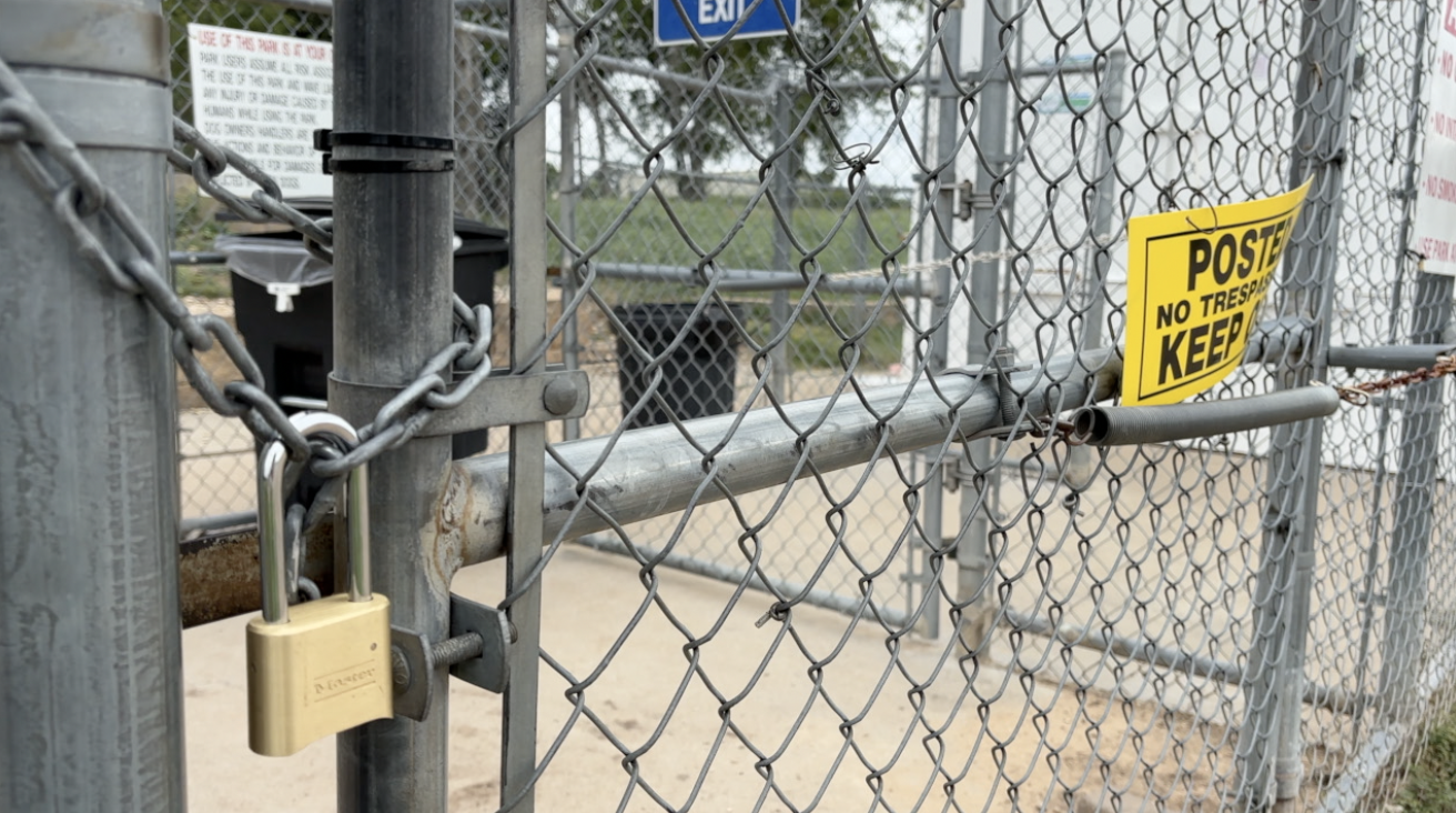 HOT Dog Park