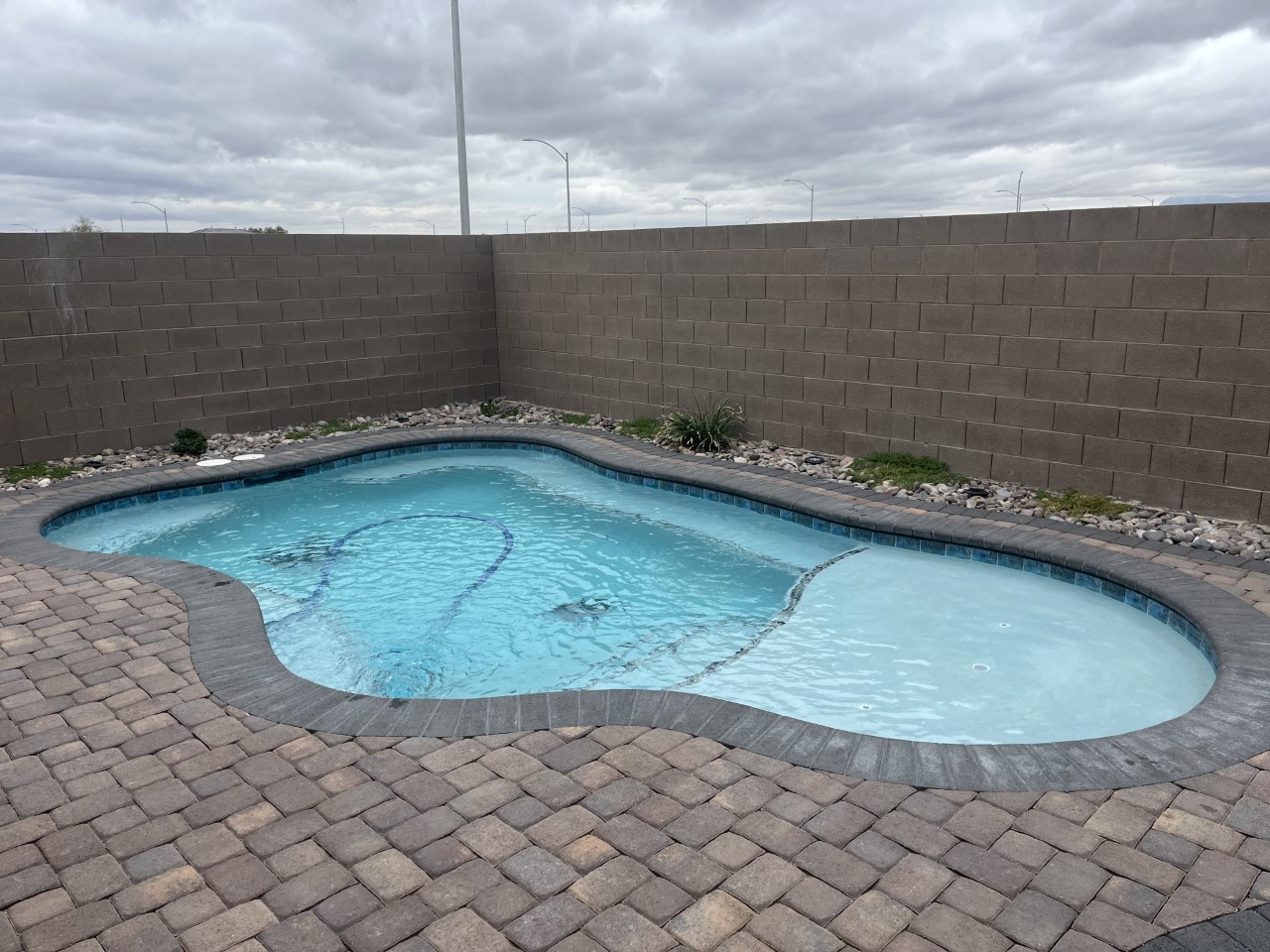 Pool in North Las Vegas built by Greencare pool builder