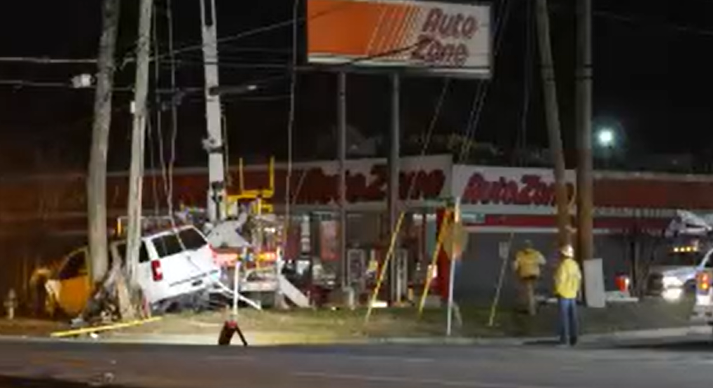 Henrico police warn of Tuesday morning crash