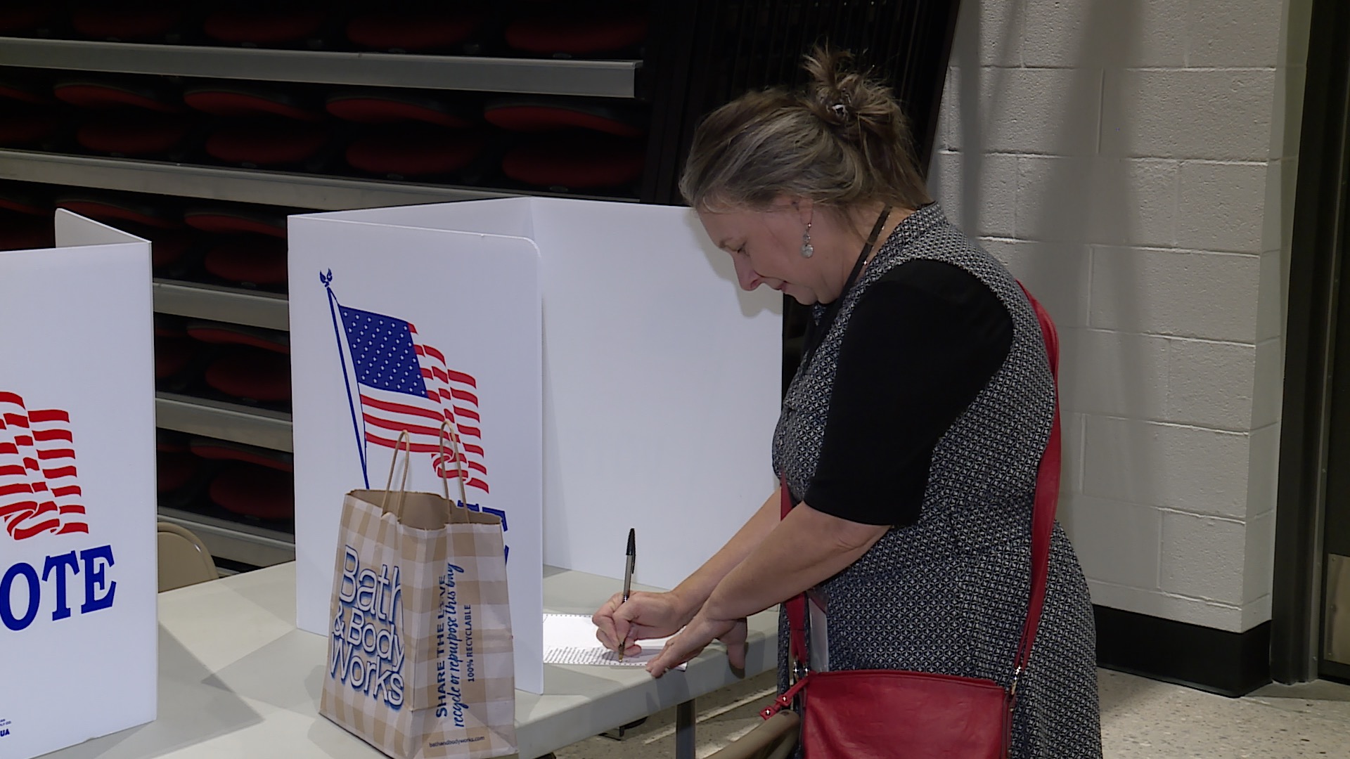 Raytown voter.jpg
