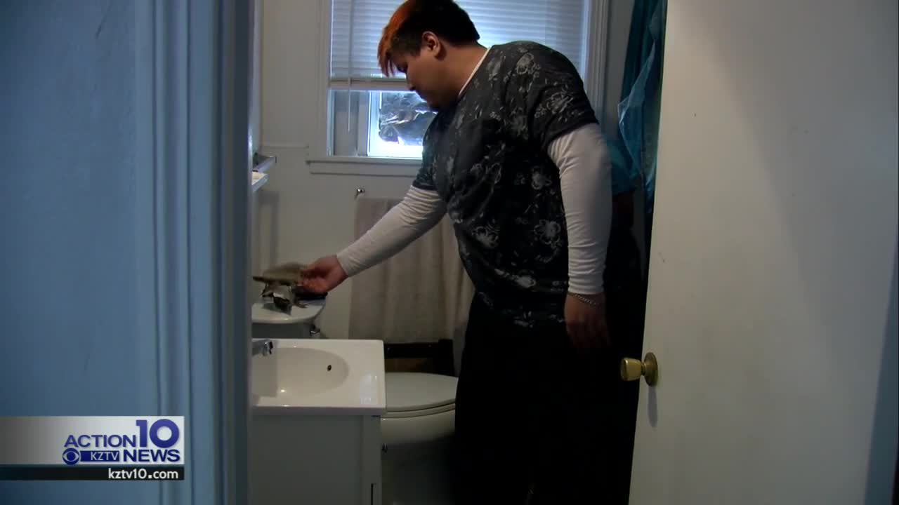 Apartment toilet issues flummox Gonzalez family - Vimarsana News
