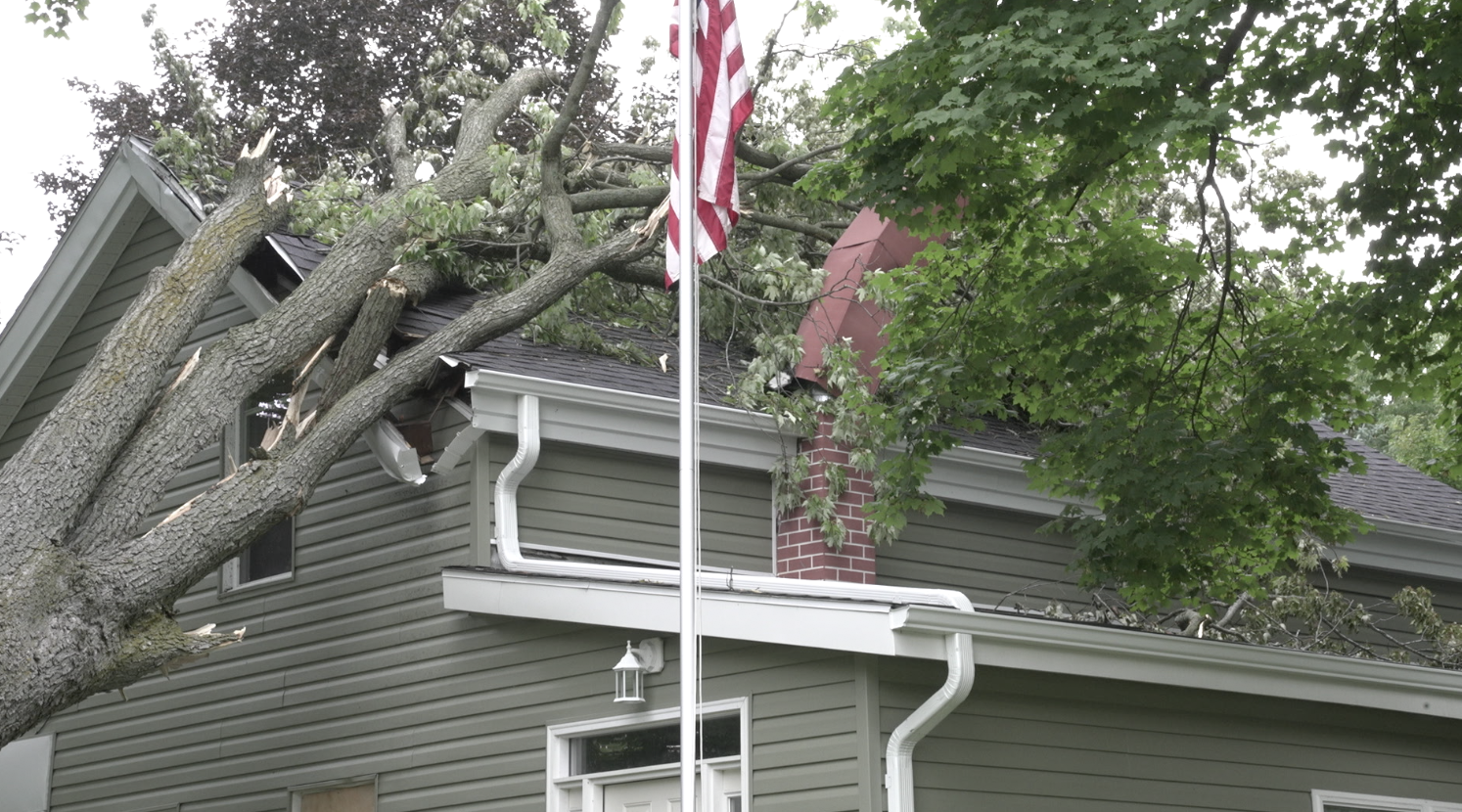 Jonesville home damage