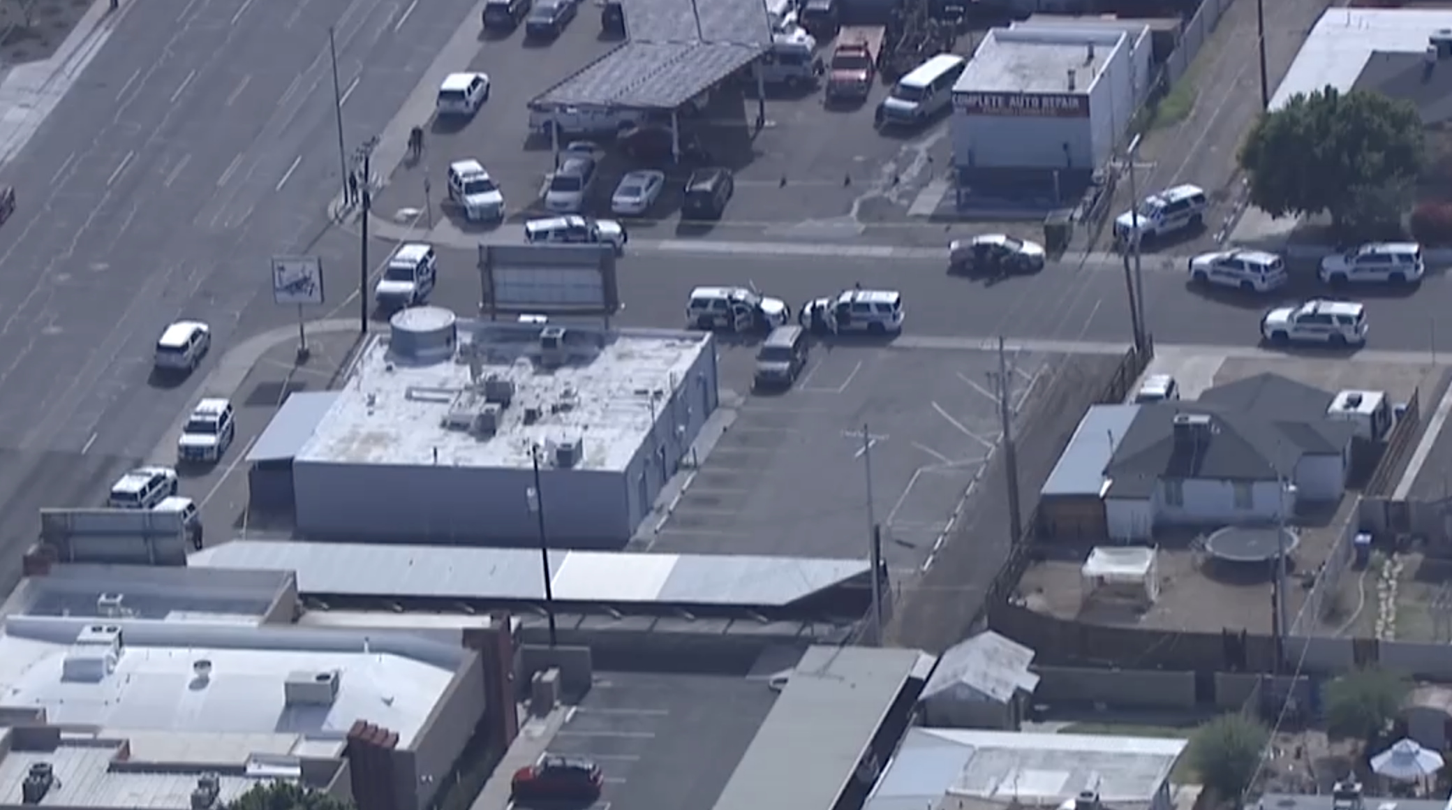 3rd st and clarendon OIS