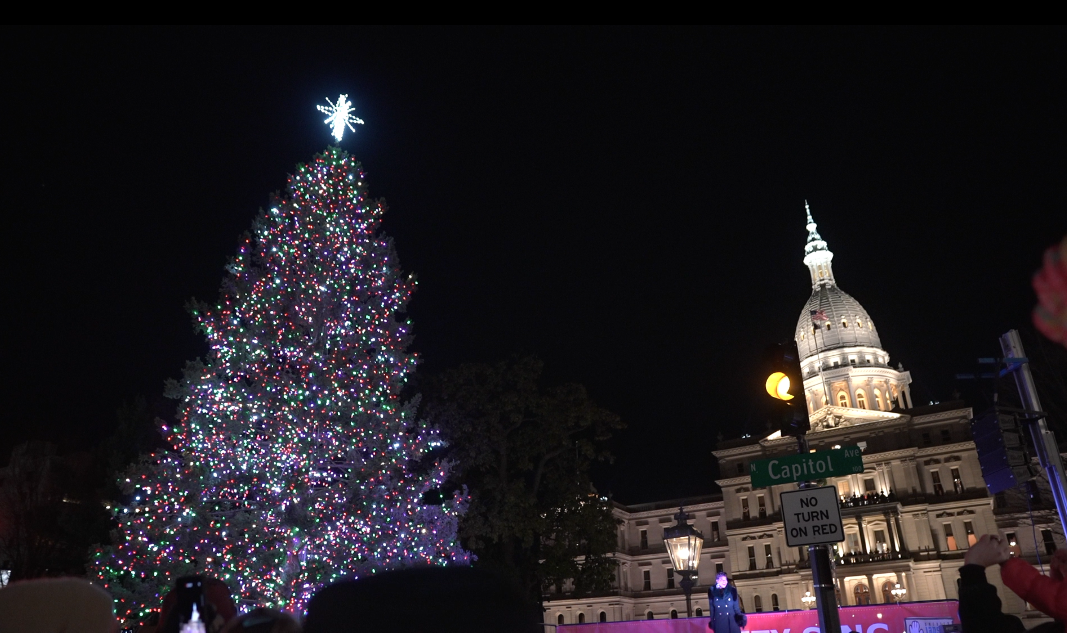 37th annual Silver Bells in the City 