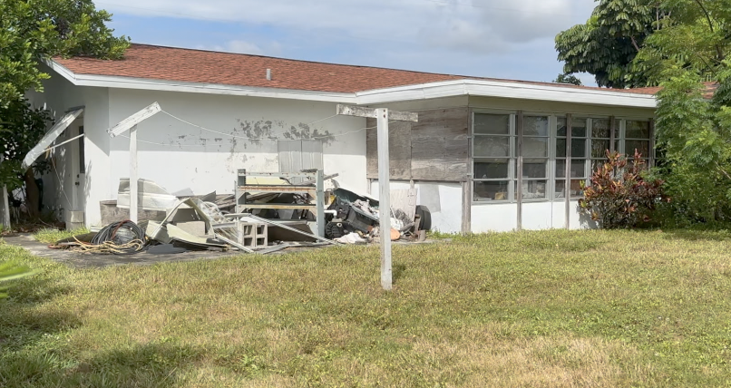 Neighbors call Cape Coral home 'rat house,' demand action on deteriorating property