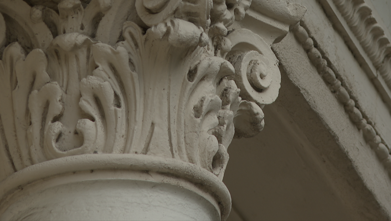 To pay or not pay for parking: that is the question for the San Diego City Council. 