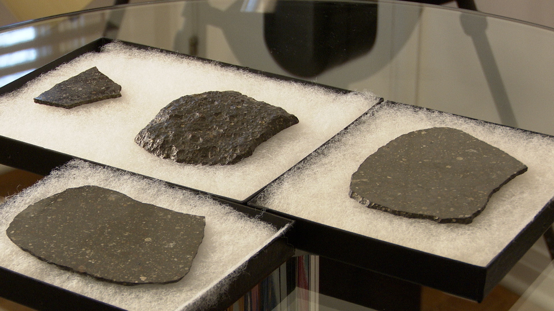 Fragments of Northwest Africa 15913.jpg