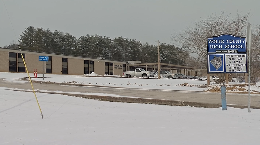 wolfe county high school.png