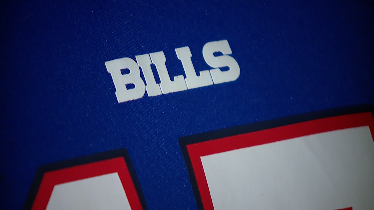 Bills fans react to team's decision to release punter Matt Araiza
