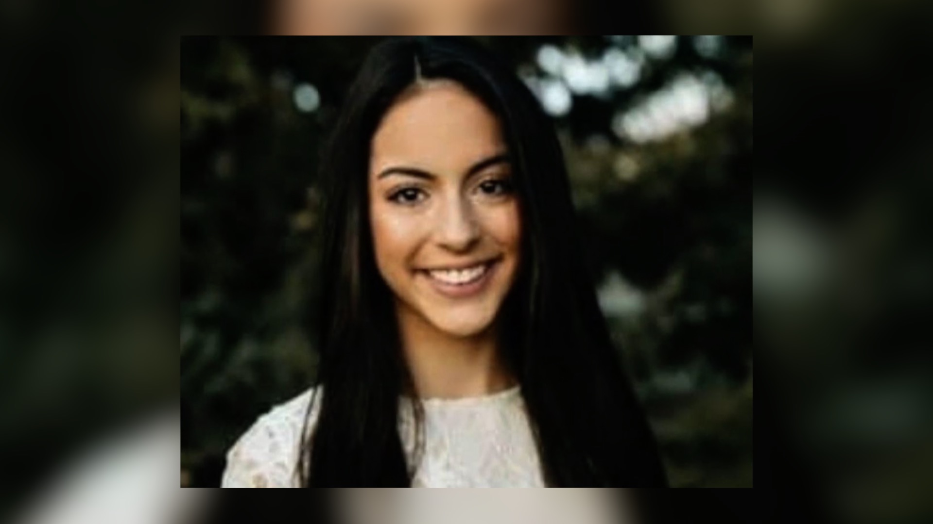 isabella thallas.jpg