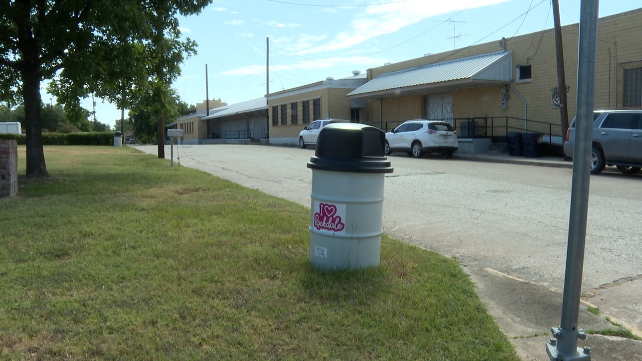 Rockdale Earth Day, City adds more trash cans in downtown Rockdale after receiving grant