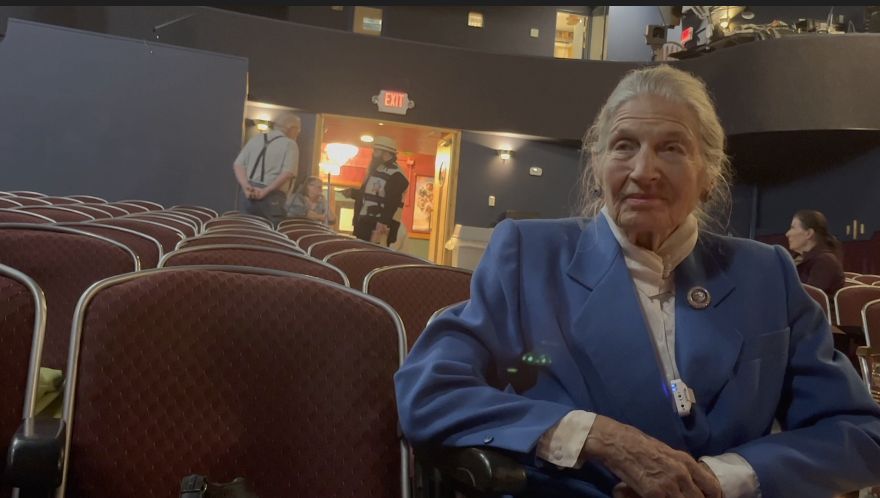 Arlyne Reichert (October 2022)