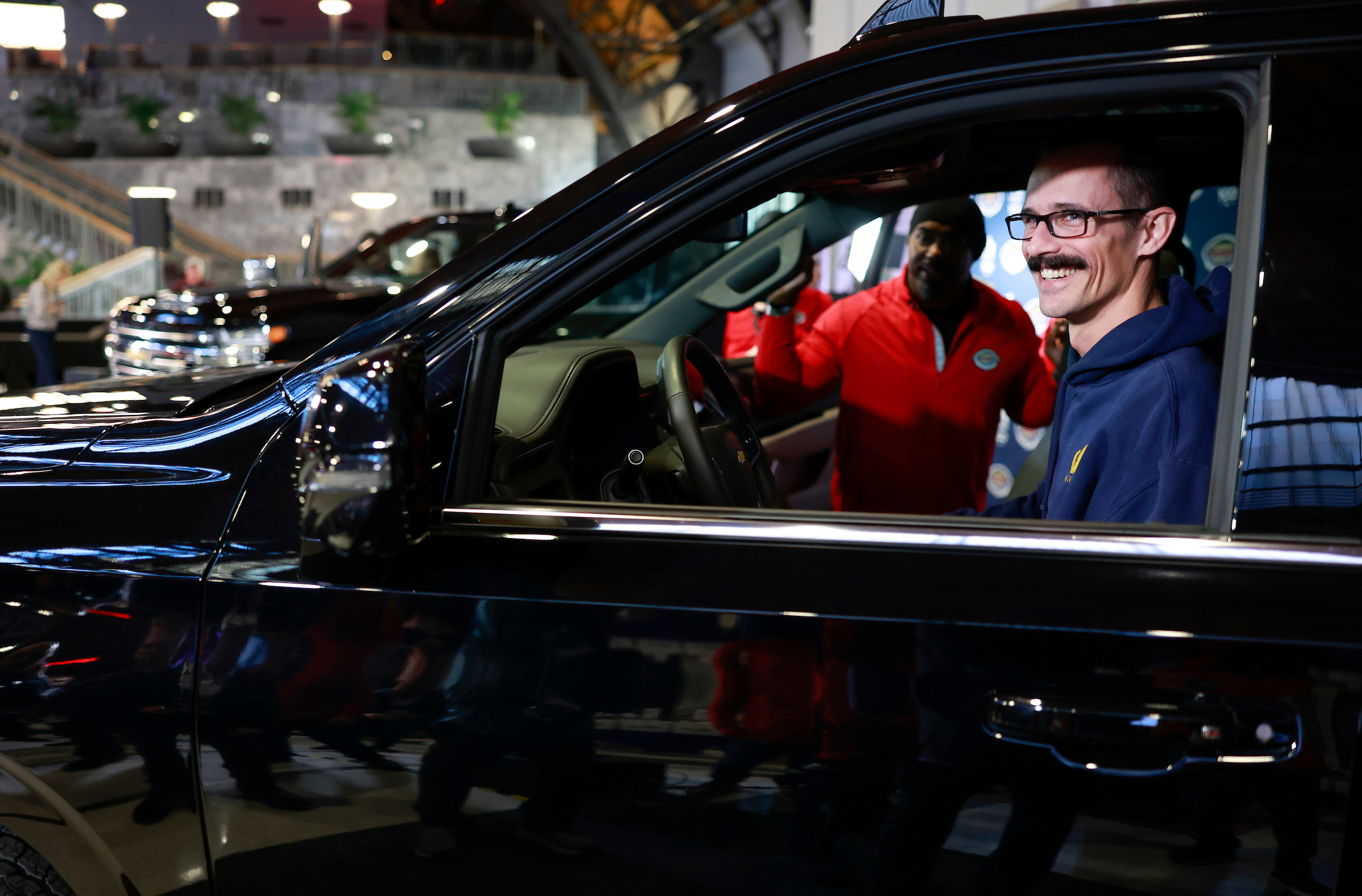 USAA’s Army-Navy Game Recycled Rides Vehicle Gifting