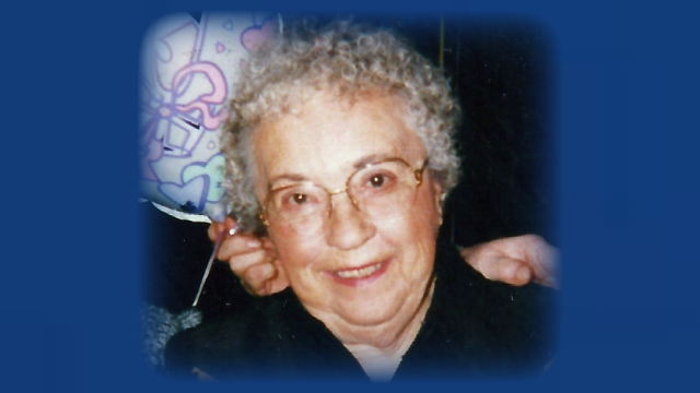 Loretta (Arp) Dittus
1927 - 2021
