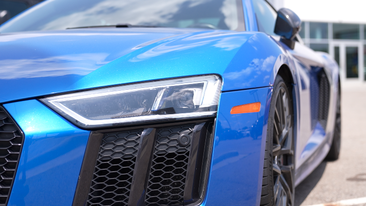 Audi R8