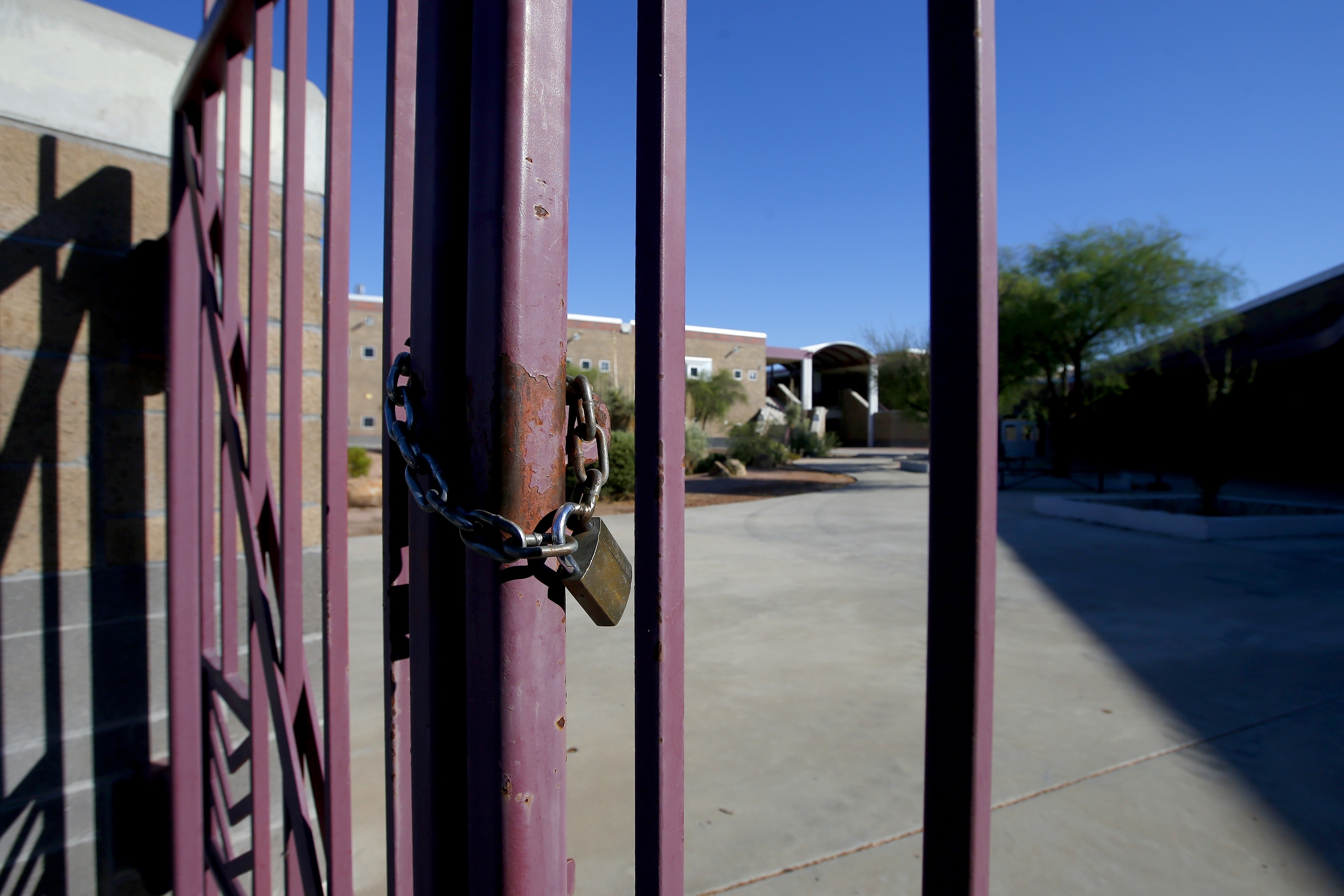 Virus Outbreak Arizona Schools