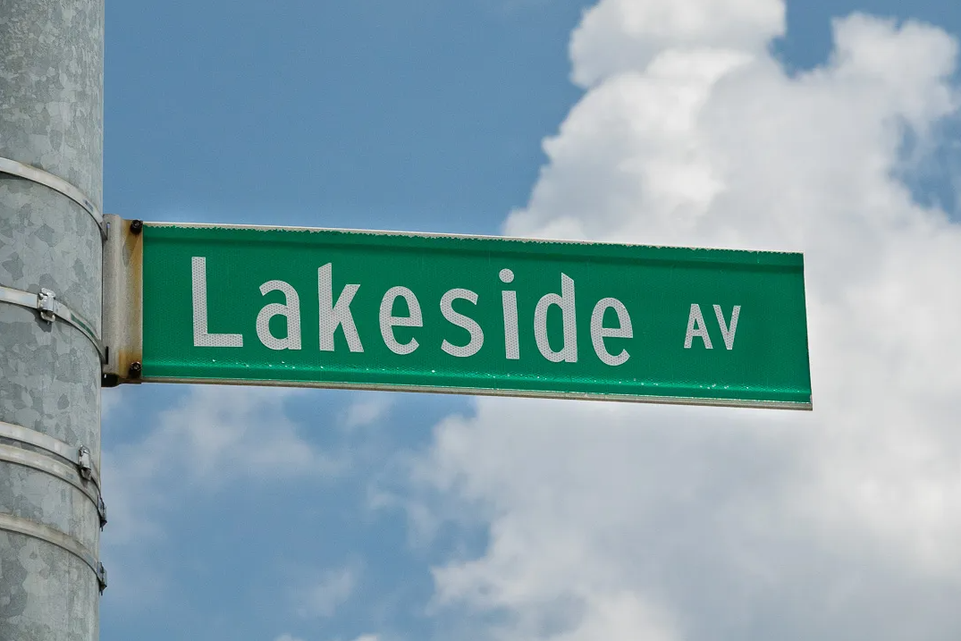 Lakeside Avenue