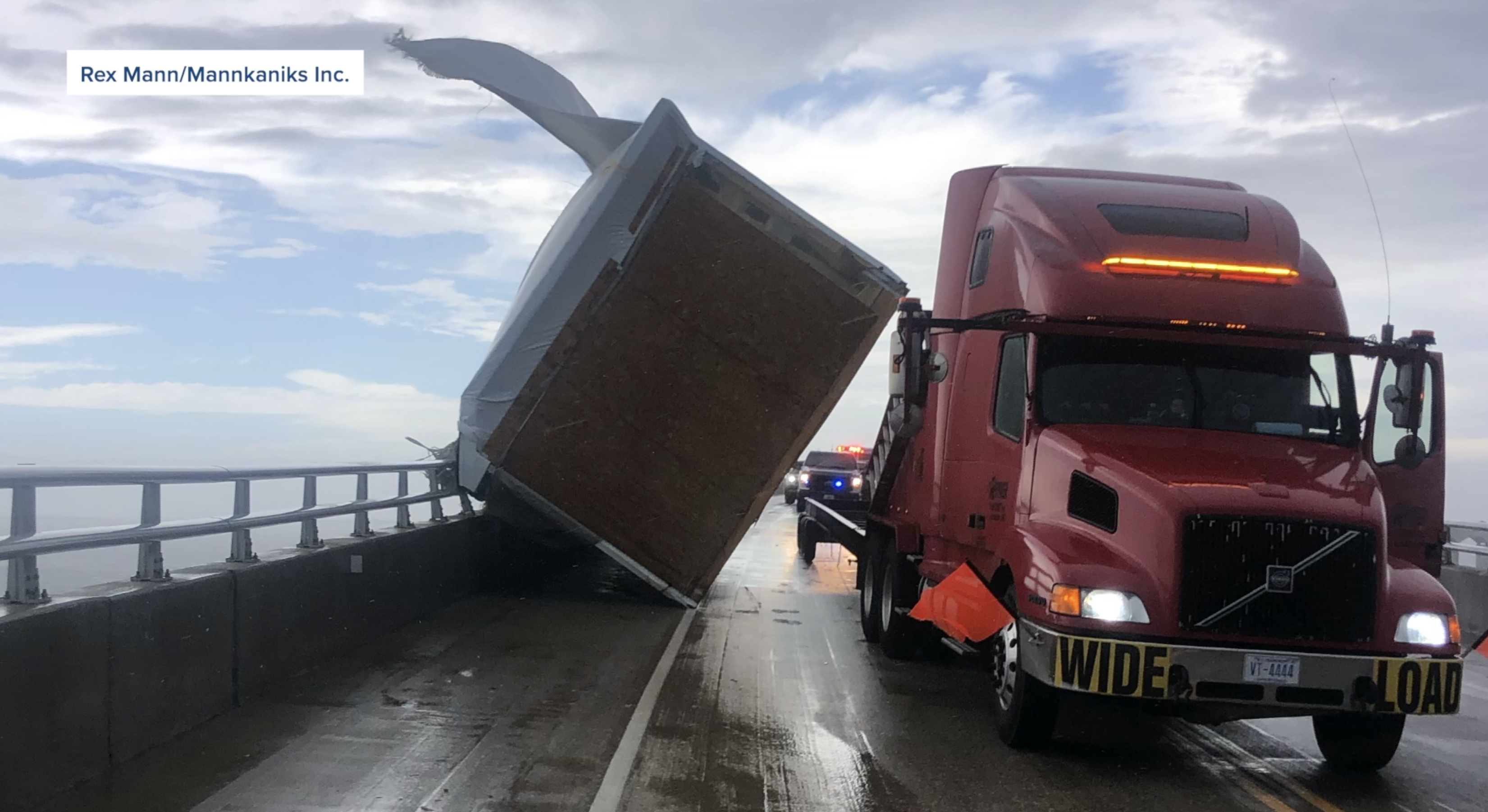 House removed from OBX Bridge