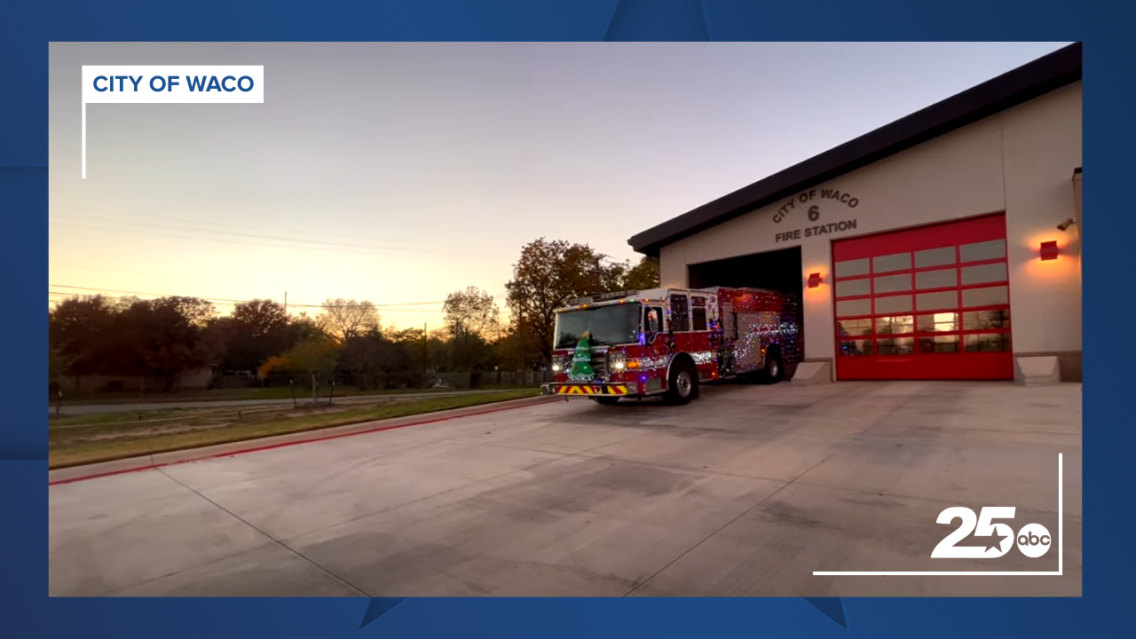Waco Holiday Cheer Fire Engine