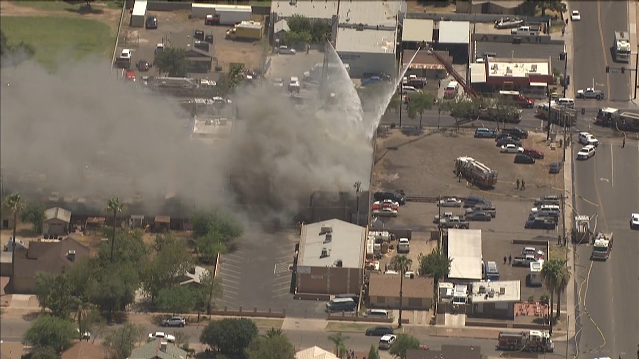 KNXV 61st Ave Glendale Auto Shop Fire