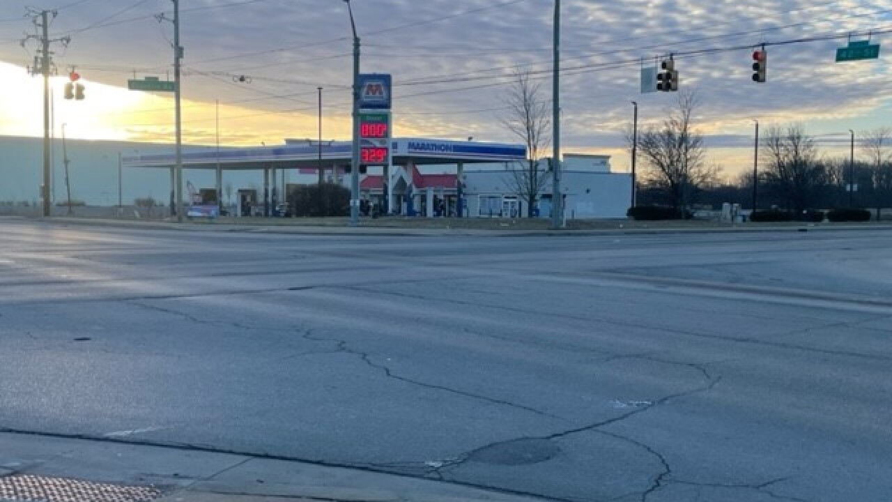 5 shot, 1 critically injured in overnight shooting at gas station