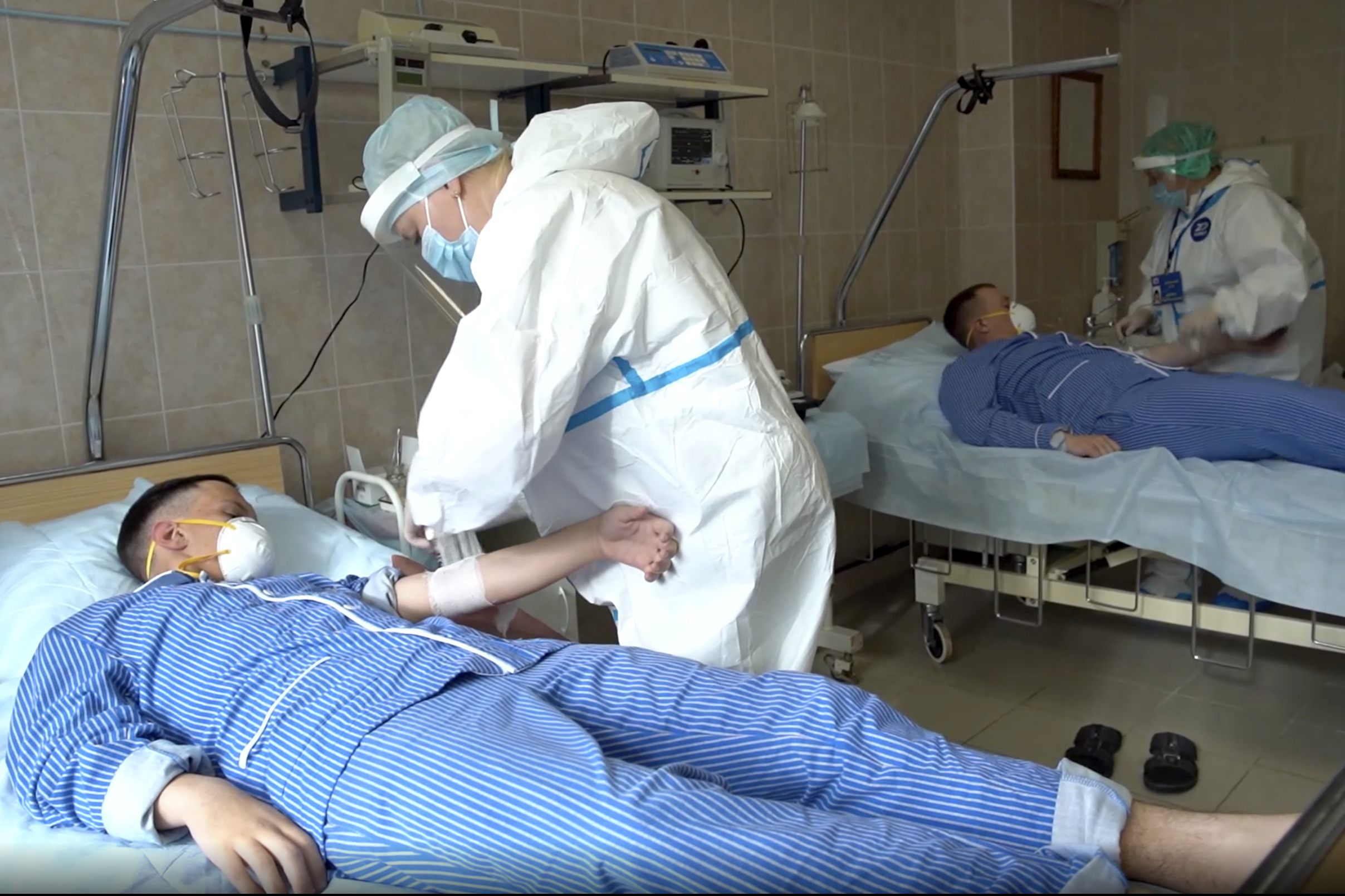 Russia's promise of Covid-19 vaccine in October raises concerns in the West