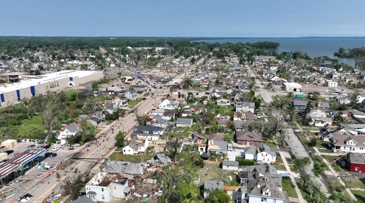 menasha tornado