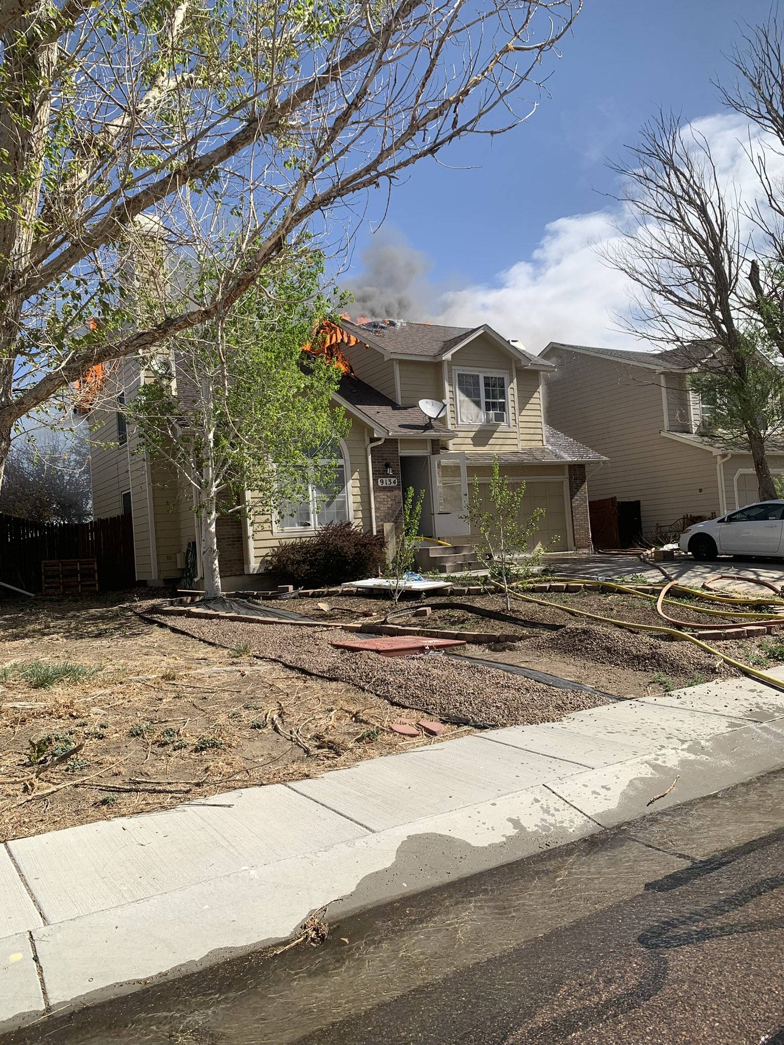 Structure Fire CHIEFTAN DR