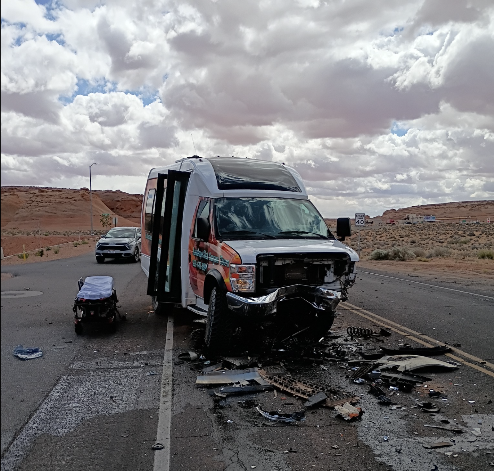 Antelope Slot Canyon tour bus crash