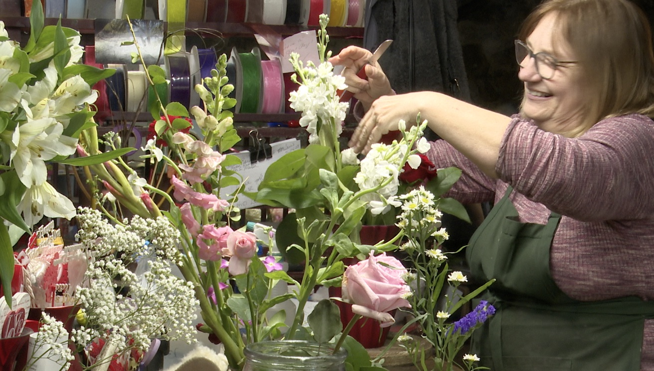Butte flower shop still busy on Valentine's after more than 90 years - Vimarsana News