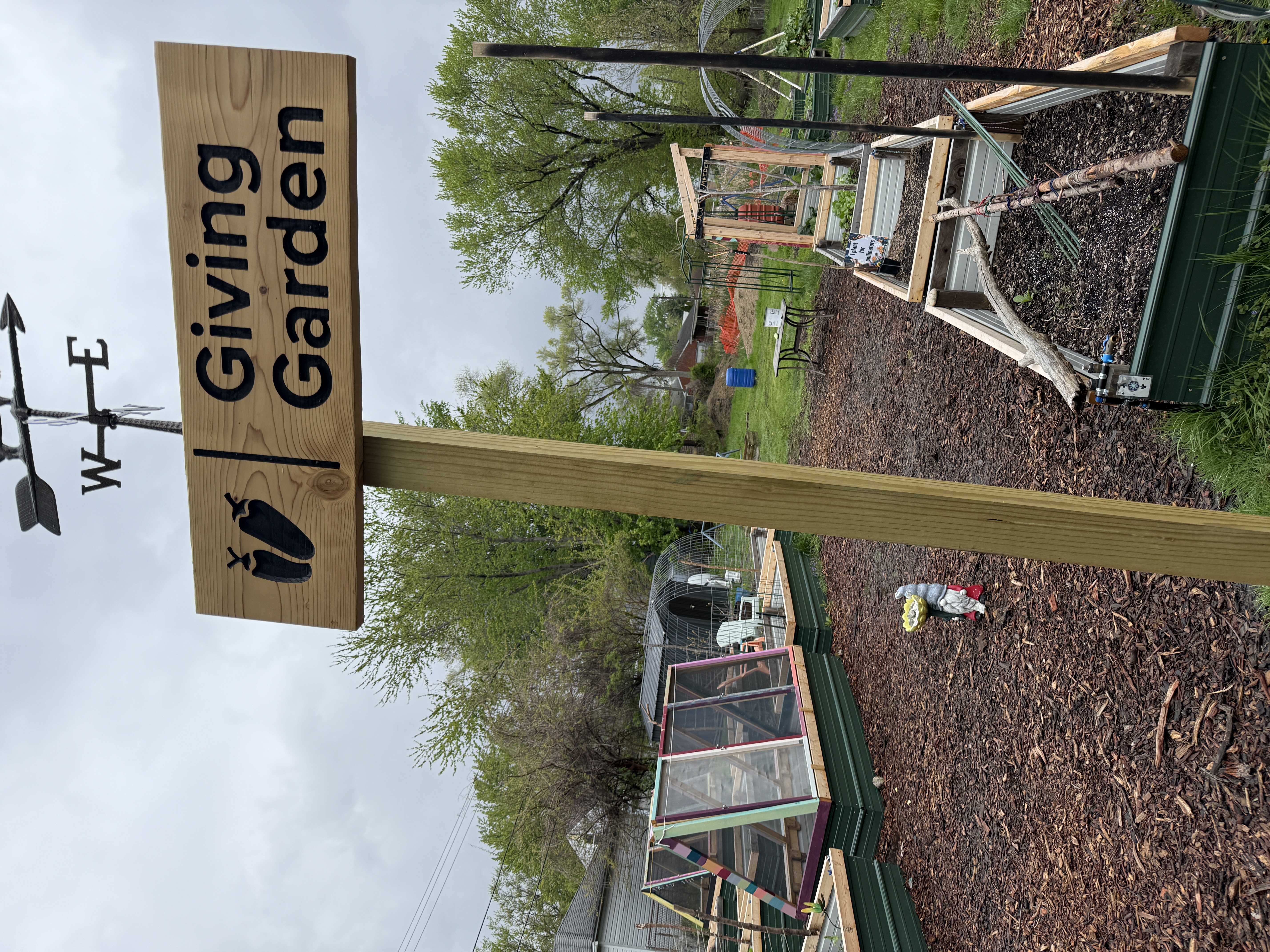 EASTPOINTE COMMUNITY GARDEN 2.JPG