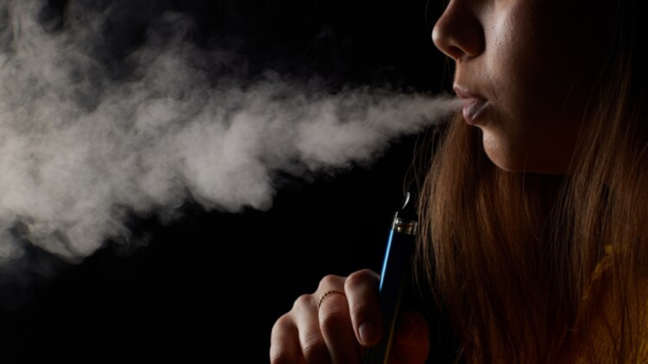 Vaping_generic